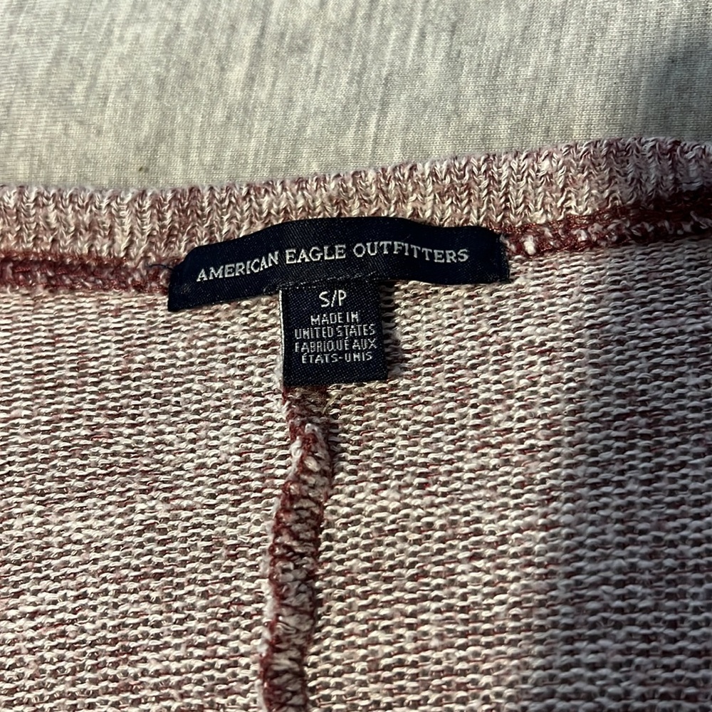 American Eagle pinkish purple cardigan - Picture 4 of 7